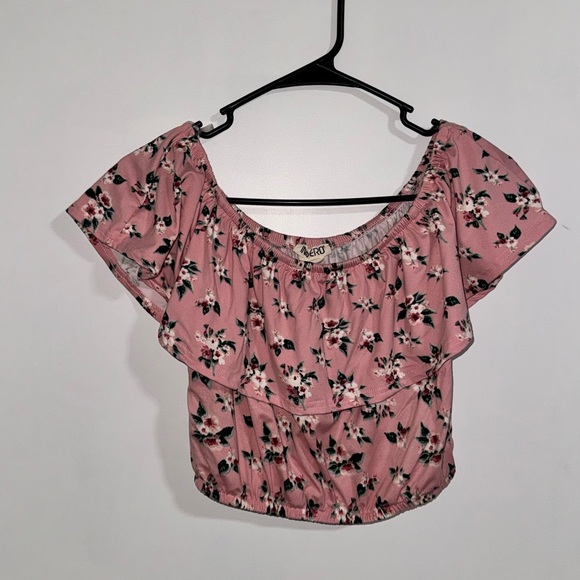 Other - TWO PIECE FLORAL SET!